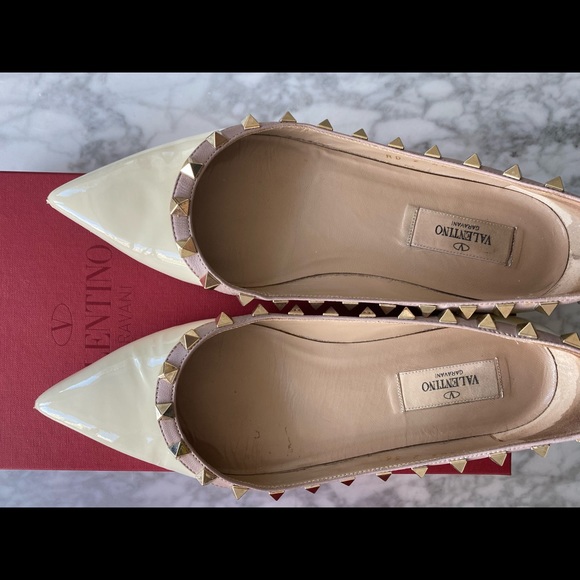 Valentino Rockstud Flats - Picture 3 of 7
